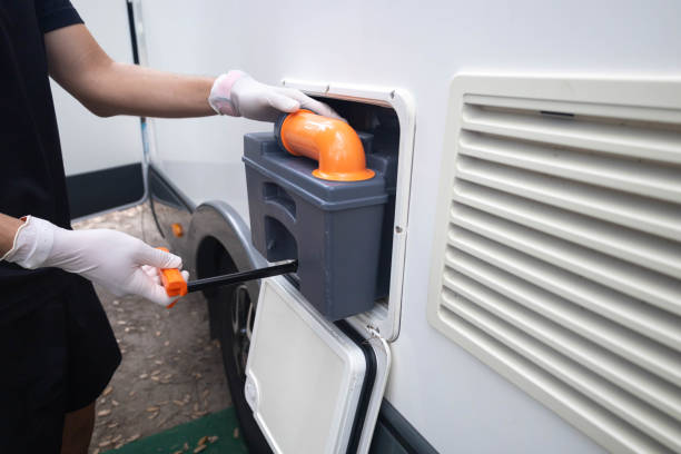 Best Emergency porta potty rental  in Palatine, IL
